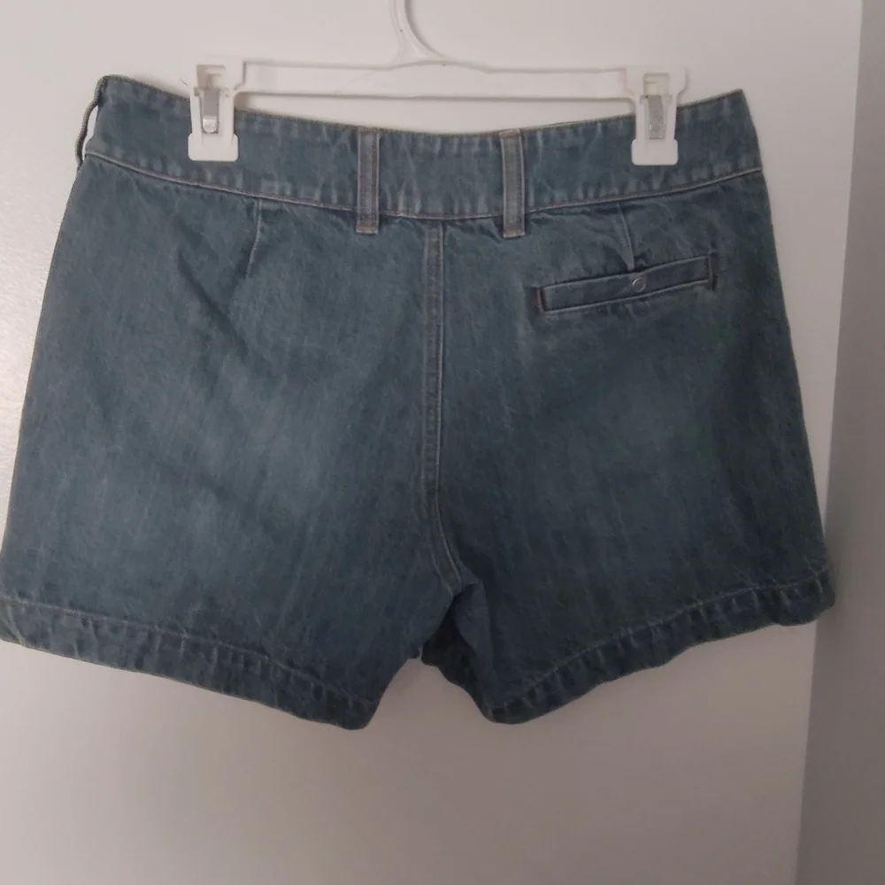 Gap denim short size 8